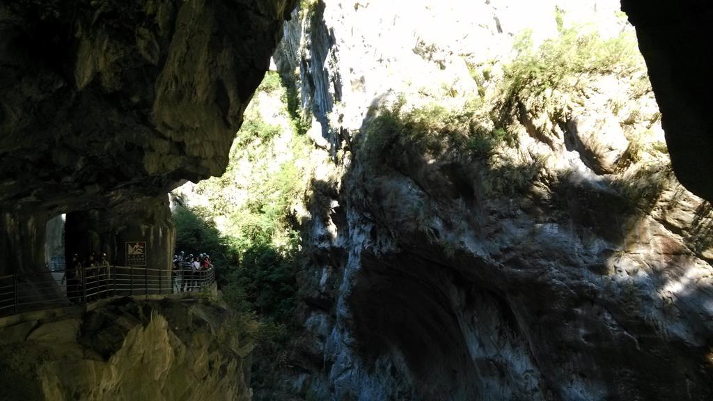 Love Hualien Hostel Екстериор снимка