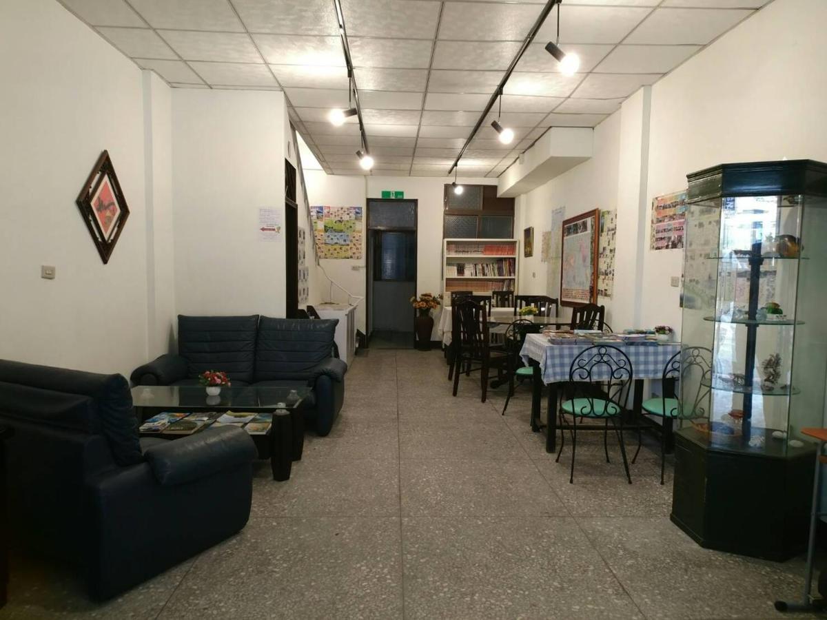 Love Hualien Hostel Екстериор снимка
