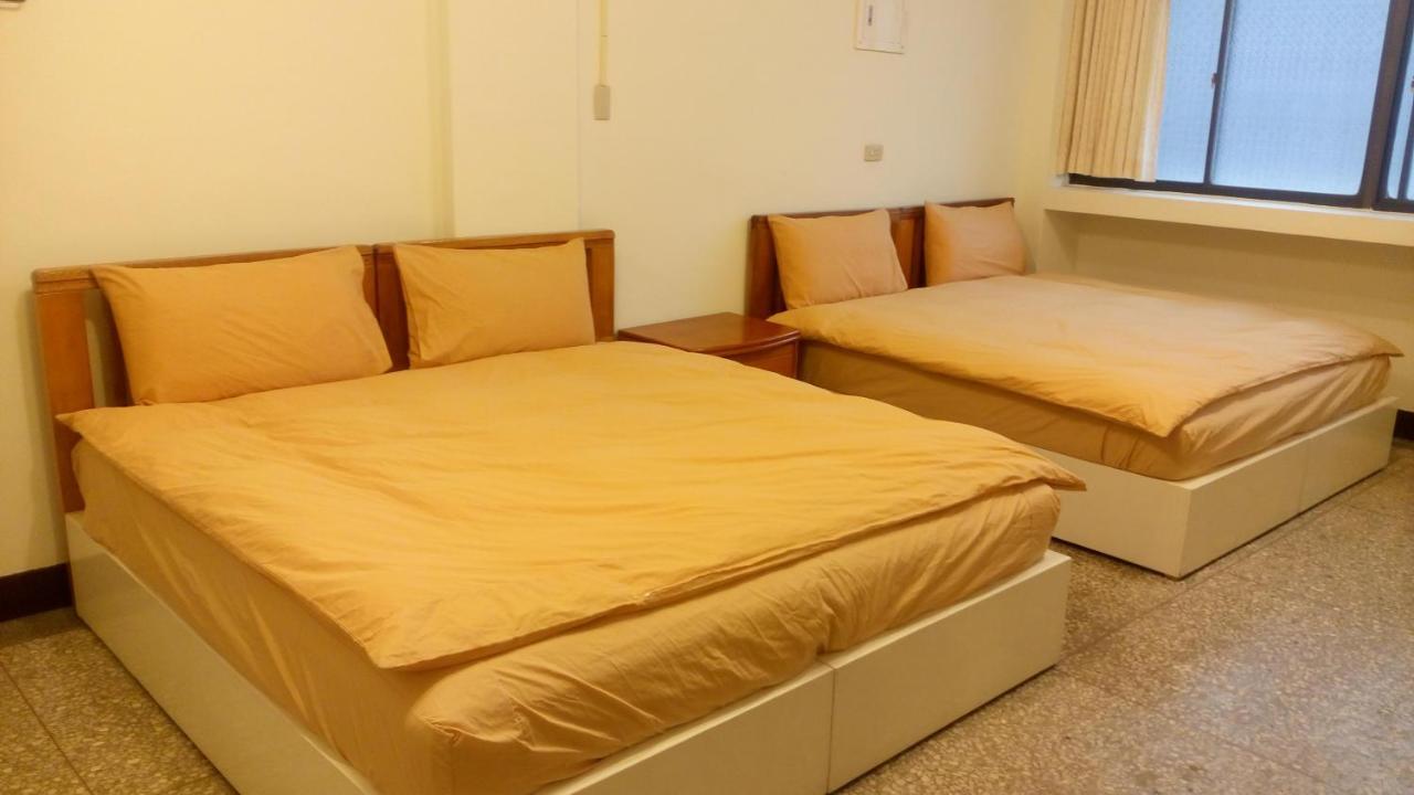 Love Hualien Hostel Екстериор снимка